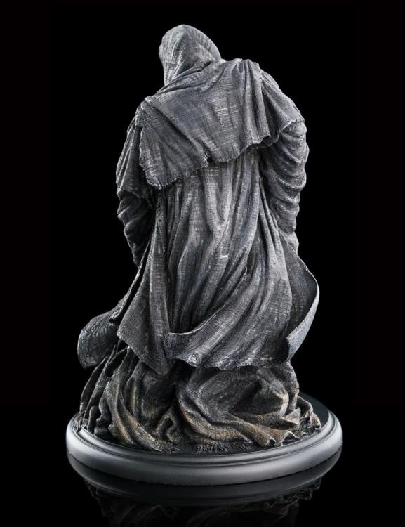 The Lord of the Rings Ringwraith Miniature Figure Gallery Image 6