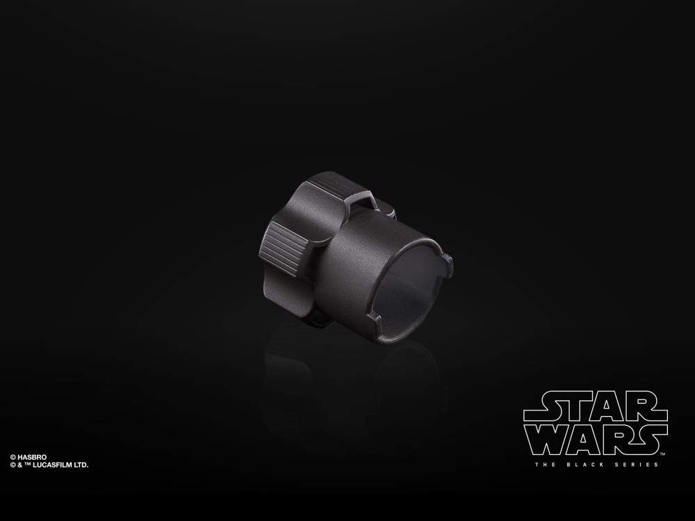 Star Wars: The Black Series Ahsoka Tano Force FX Elite Lightsaber Gallery Image 12