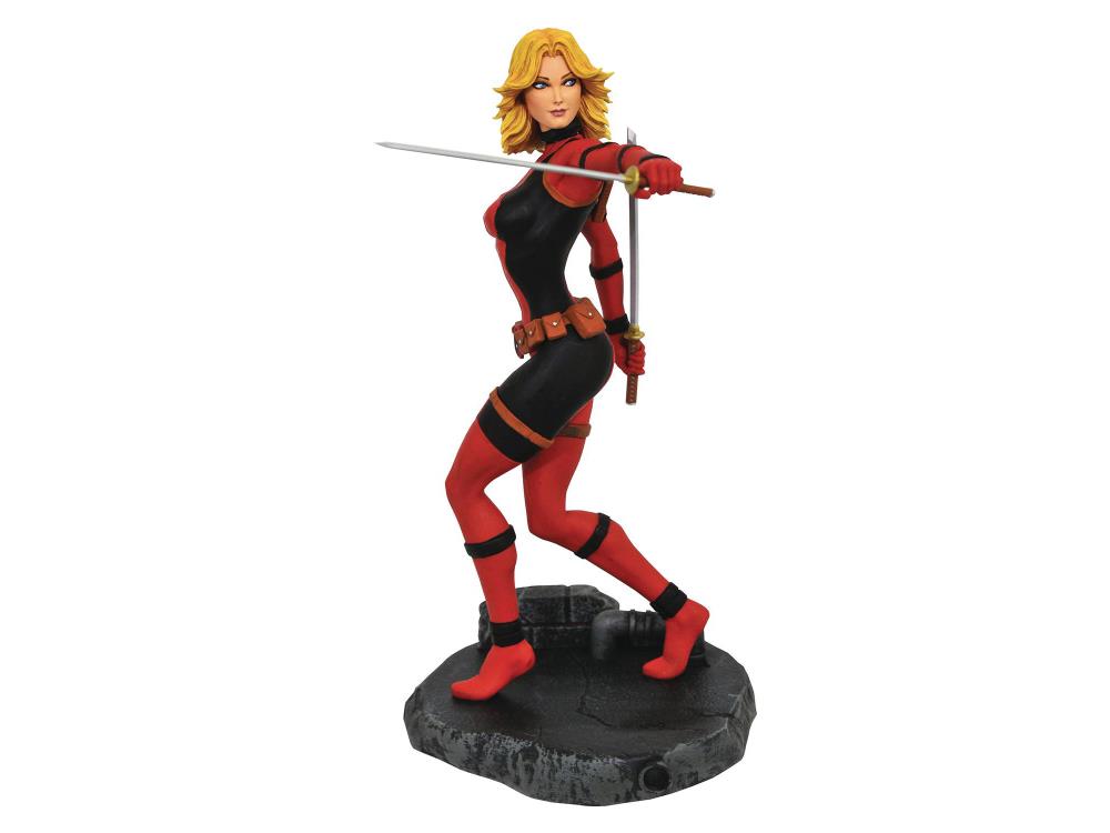 Marvel Gallery Lady Deadpool (Unmasked) NYCC 2020 Exclusive Figure Gallery Image 3