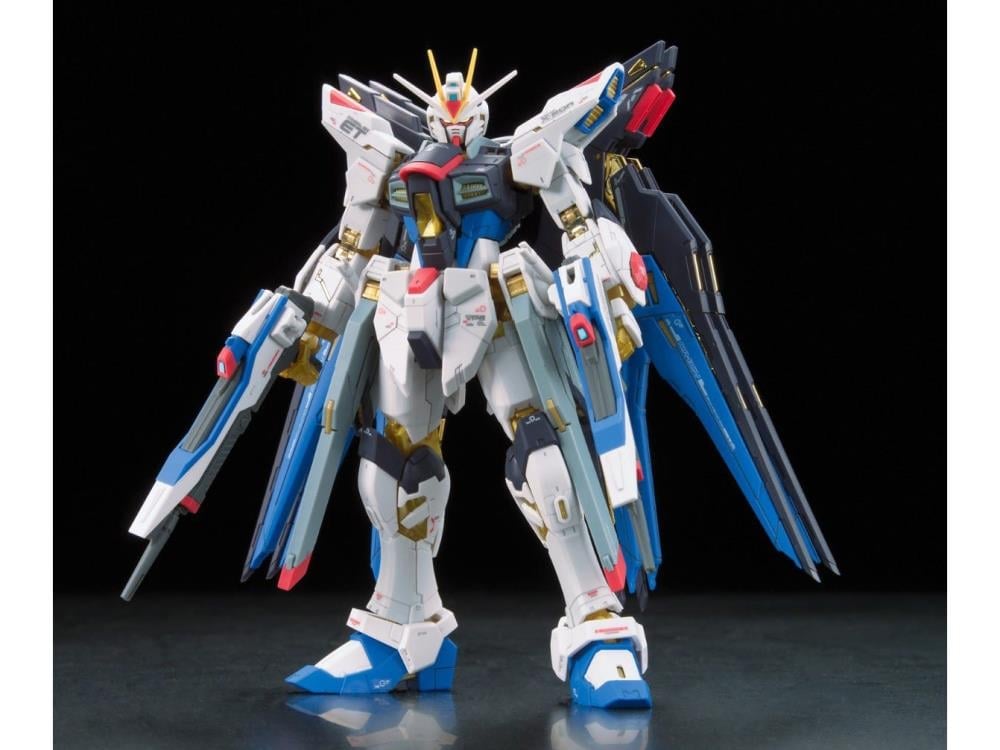Mobile Suit Gundam SEED Destiny RG Strike Freedom Gundam 1/144 Scale Model Kit Gallery Image 5
