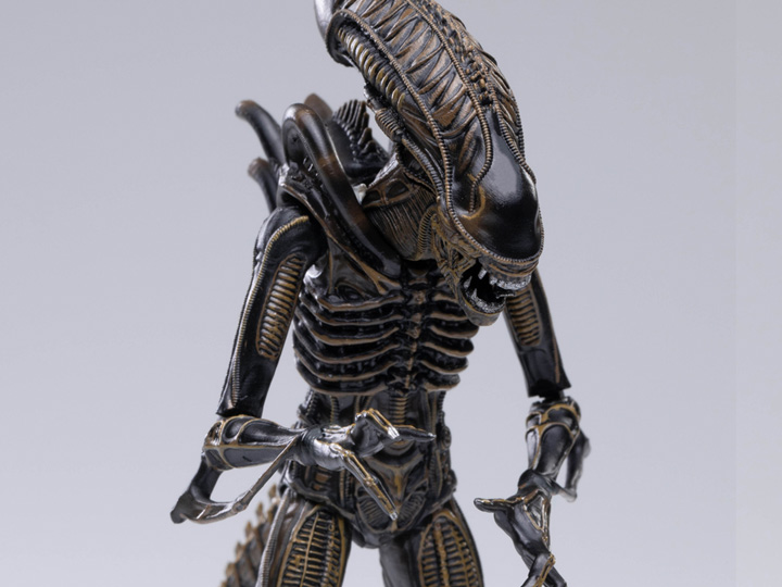 Aliens Alien Warrior (Brown) 1:18 Scale PX Previews Exclusive Figure Gallery Image 1