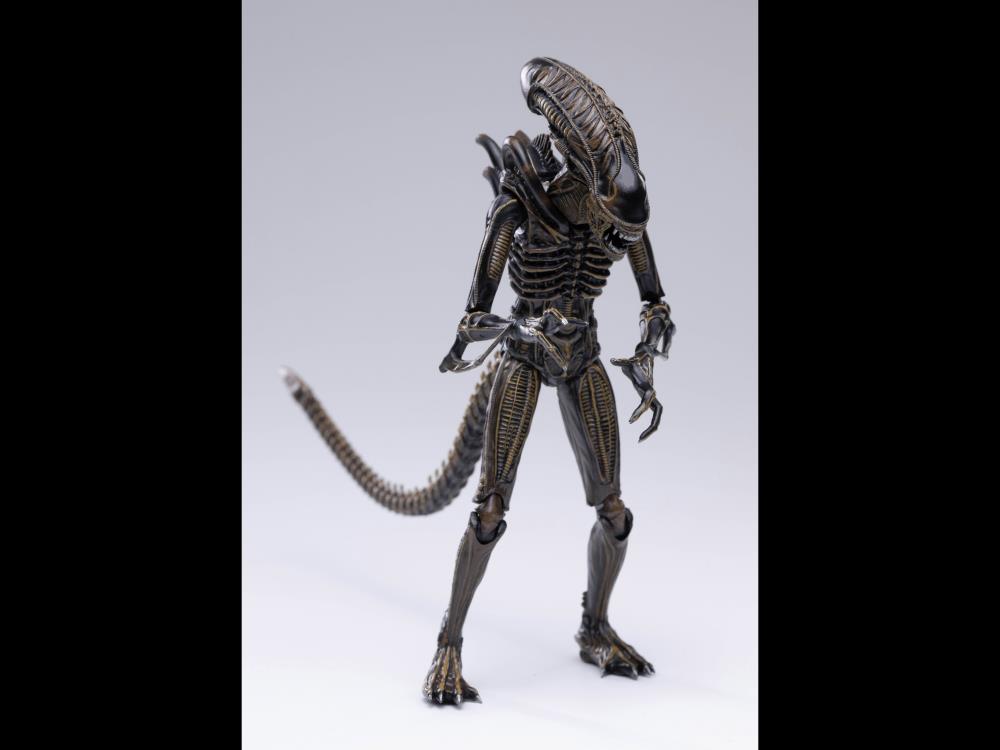 Aliens Alien Warrior (Brown) 1:18 Scale PX Previews Exclusive Figure Gallery Image 3