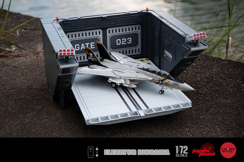 Aircraft Elevator 1/72 Scale Diorama Set Gallery Image 9