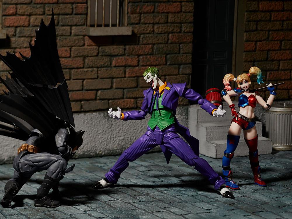 DC Comics Amazing Yamaguchi Revoltech No.021 The Joker Action Figure