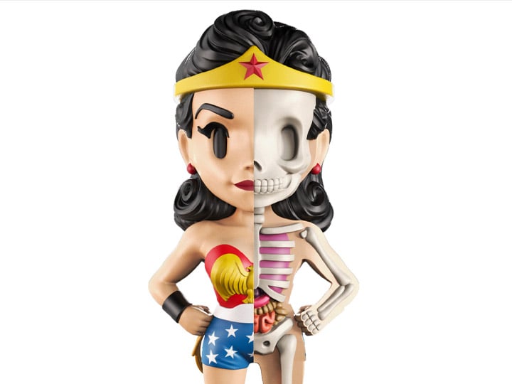 DC Comics XXRAY Golden Age Wonder Woman Figure Gallery Image 1
