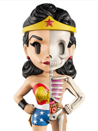 DC Comics XXRAY Golden Age Wonder Woman Figure Gallery Image 2