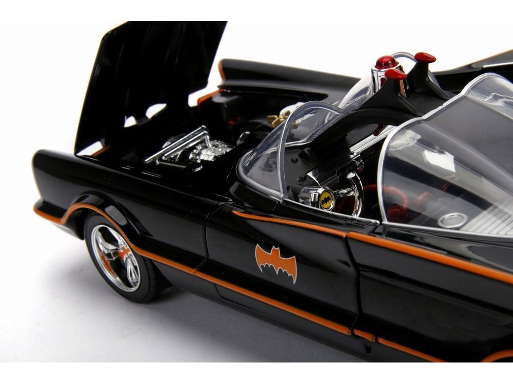 Batman Classic TV Series Metals Die Cast 1/18 Scale Batmobile with Batman & Robin Gallery Image 9