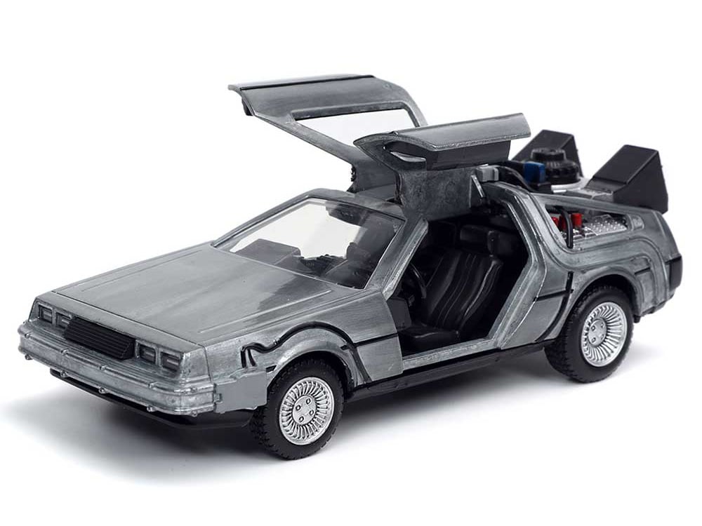 Back to the Future Hollywood Rides 1/32 Scale Die-Cast DeLorean Time Machine Gallery Image 3