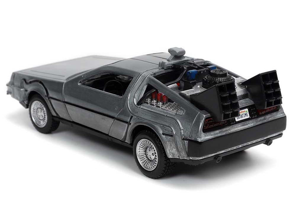 Back to the Future Hollywood Rides 1/32 Scale Die-Cast DeLorean Time Machine Gallery Image 6