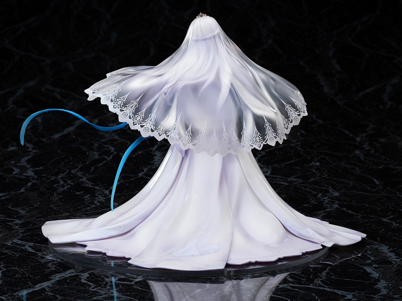 Azur Lane Belfast (Oath of the Claddagh Ring Ver.) 1/7 Scale Figure Gallery Image 4