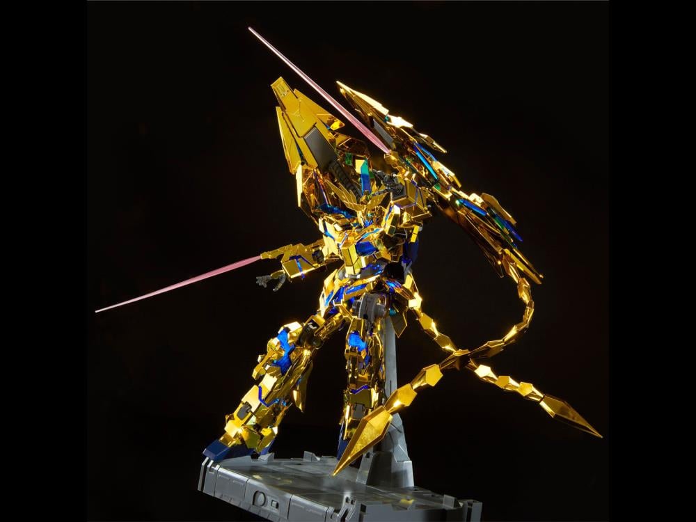 Mobile Suit Gundam Narrative PG Unicorn Gundam 03 Phenex (Narrative Ver.) 1/60 Scale Exclusive Model Kit Gallery Image 9