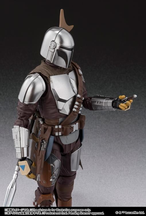 The Mandalorian S.H.Figuarts The Mandalorian (Beskar Armor) Exclusive Action Figure Gallery Image 11