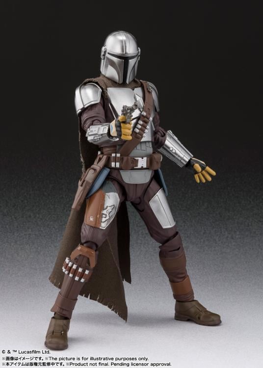 The Mandalorian S.H.Figuarts The Mandalorian (Beskar Armor) Exclusive Action Figure Gallery Image 3