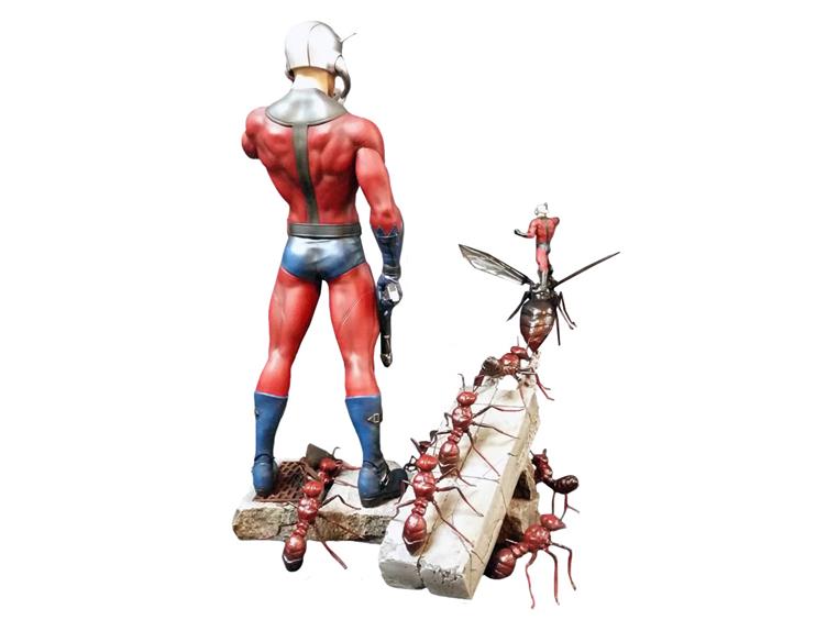 Premium Collectibles Ant-Man Statue (Comic Version) LE 750 Gallery Image 3