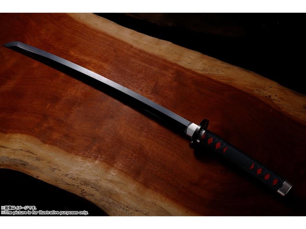 Demon Slayer: Kimetsu no Yaiba Proplica Tanjiro Kamado's Nichirin Sword Gallery Image 7
