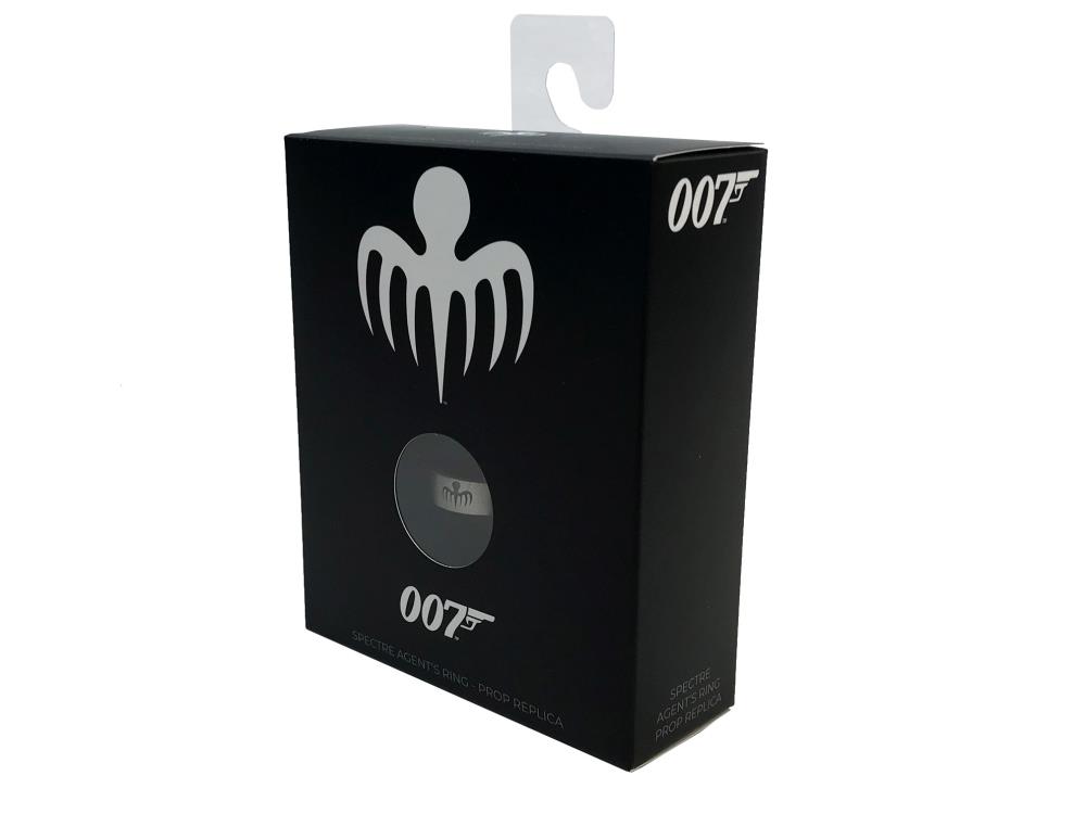 Spectre Agent's Ring Prop Replica Gallery Image 6