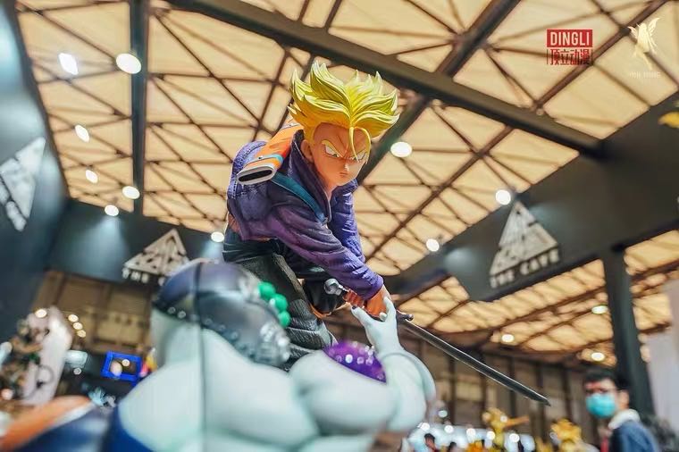 Super Saiyan Trunks vs Mecha Freeza 1/4 Scale Statue Gallery Image 12