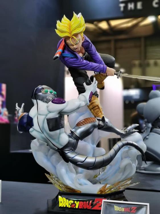 Super Saiyan Trunks vs Mecha Freeza 1/4 Scale Statue Gallery Image 4