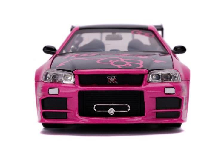 Hello Kitty 2002 Nissan Skyline GT-R (R34) 1/24 Scale Die-Cast Vehicle & Figure Gallery Image 5