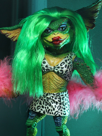 Gremlins 2: The New Batch Ultimate Greta Action Figure Gallery Image 2