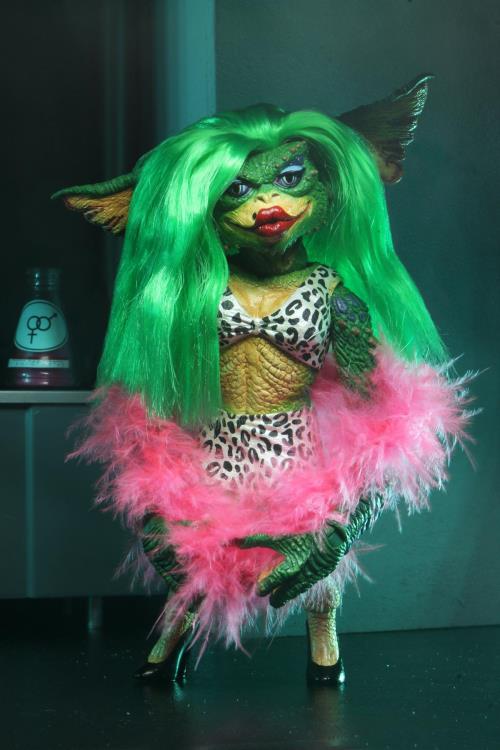 Gremlins 2: The New Batch Ultimate Greta Action Figure Gallery Image 6