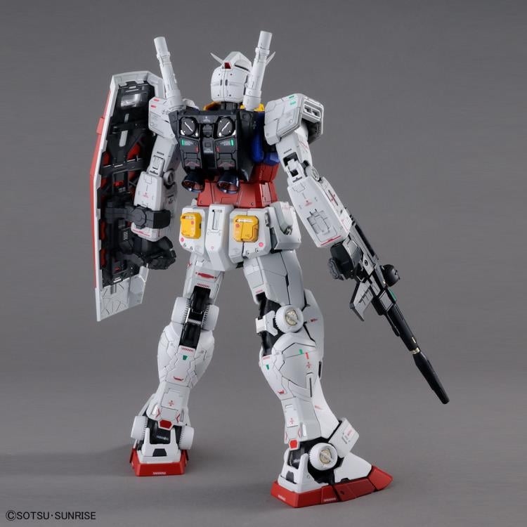 Mobile Suit Gundam PG Unleashed RX-78-2 Gundam 1/60 Scale Model Kit Gallery Image 4