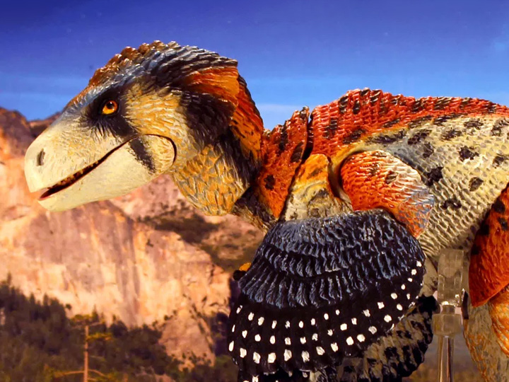Beasts of the Mesozoic: Raptor Series Dromaeosaurus albertensis (Fan's Choice) Deluxe Figure (Reissue) Gallery Image 1