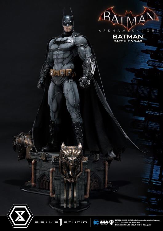 Batman: Arkham Knight Museum Masterline Batman (Batsuit V7.43) Statue Gallery Image 3