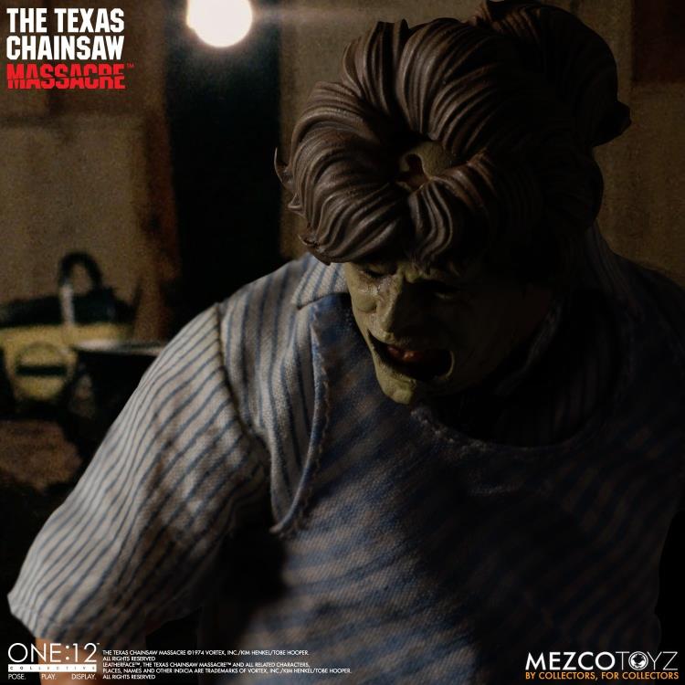 The Texas Chainsaw Massacre One:12 Collective Deluxe Leatherface Gallery Image 13