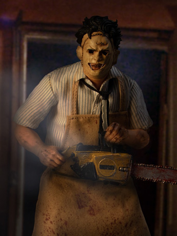 The Texas Chainsaw Massacre One:12 Collective Deluxe Leatherface Gallery Image 2