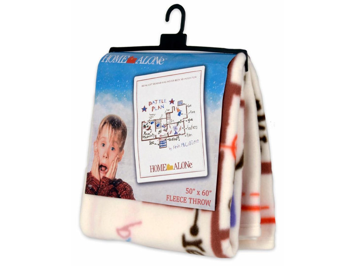 Home Alone Battle Plan Fleece Throw Blanket Gallery Image 1