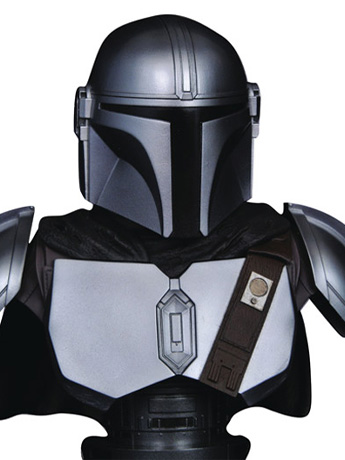 Star Wars Legends in 3D The Mandalorian (Beskar Armor) 1/2 Scale Limited Edition Bust Gallery Image 2