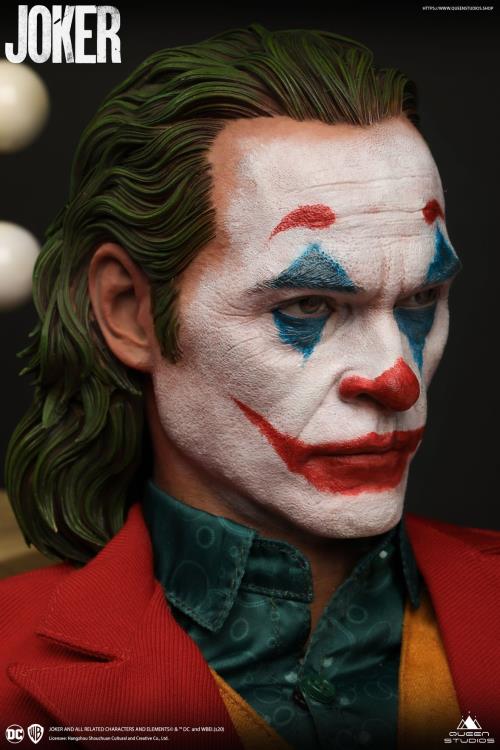 Joker 1/3 Scale Statue Gallery Image 5