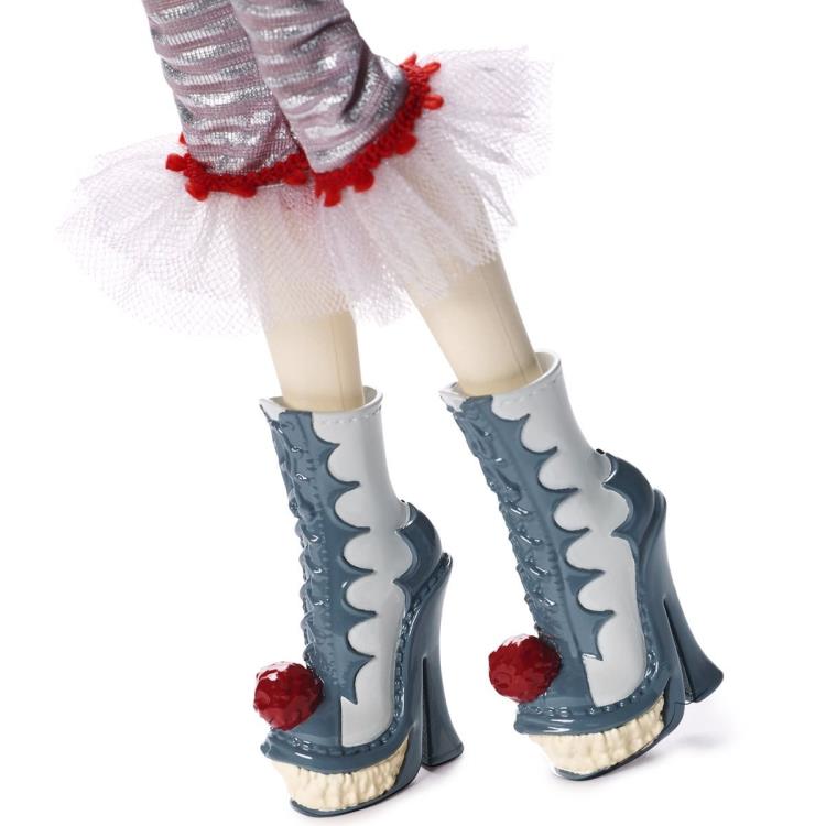 IT Chapter 2 Monster High Skullector Pennywise Doll Gallery Image 8