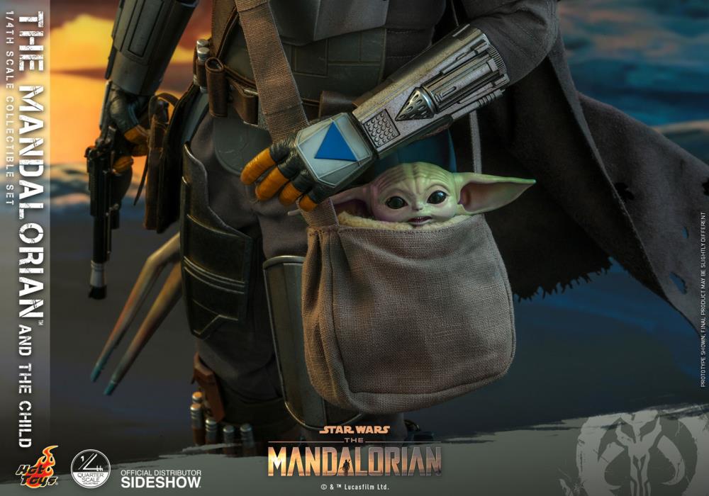 The Mandalorian QS016 The Mandalorian and The Child 1/4 Scale Collectible Figure Gallery Image 4