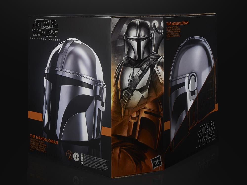 Star Wars: The Black Series The Mandalorian 1:1 Scale Wearable Helmet (Electronic) Gallery Image 12