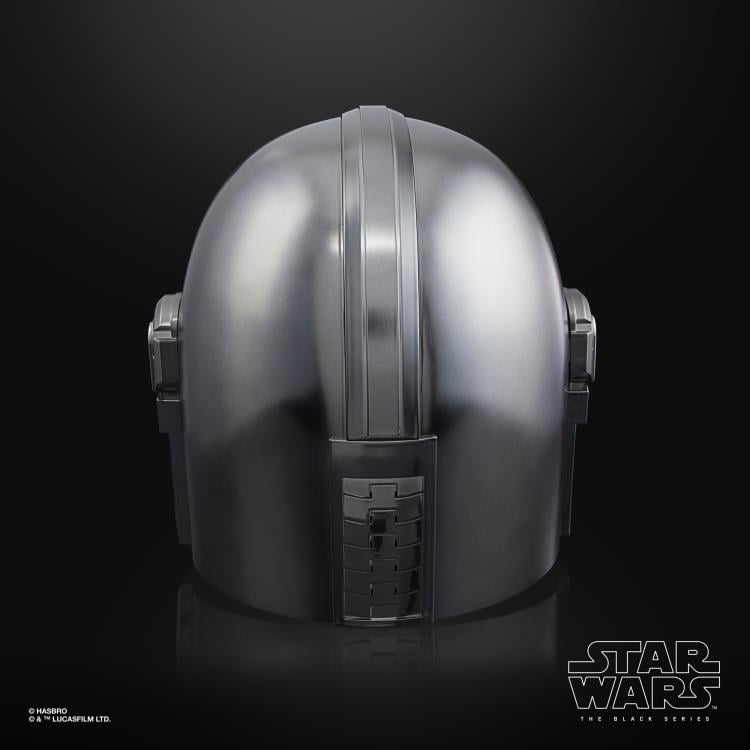 Star Wars: The Black Series The Mandalorian 1:1 Scale Wearable Helmet (Electronic) Gallery Image 5