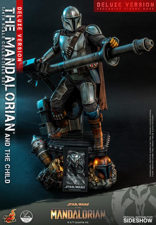 The Mandalorian QS017 The Mandalorian and The Child Deluxe 1/4 Scale Collectible Figure Gallery Image 4