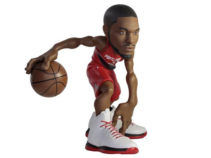 NBA SmAll-Stars: Portland Trail Blazers Damian Lillard (Red Jersey) Figure Gallery Image 1