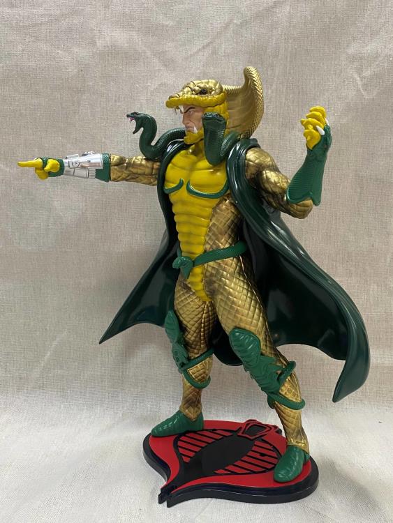 G.I. Joe Serpentor 1/8 Scale Statue Gallery Image 4