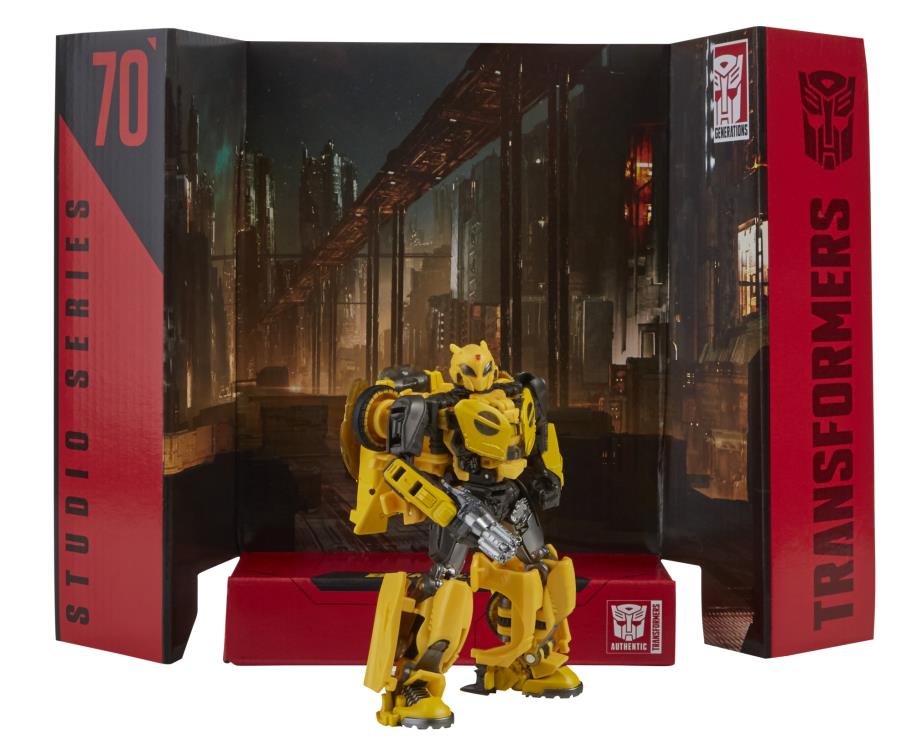 Transformers Studio Series 70 Deluxe Bumblebee (B-127) Gallery Image 9