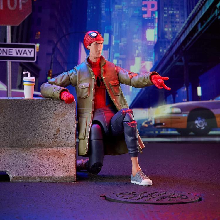 Spider-Man: Into the Spider-Verse Marvel Legends Peter B. Parker Action Figure (Stilt-Man BAF) Gallery Image 6