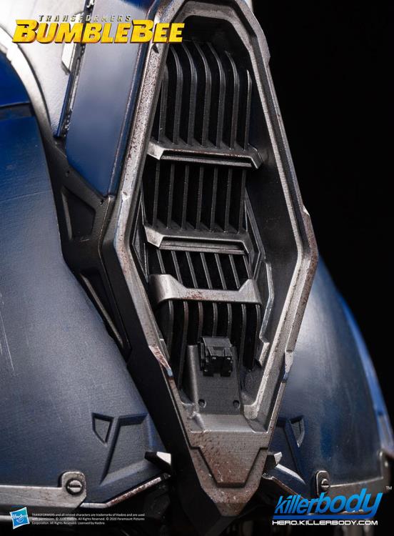 Transformers: Bumblebee Optimus Prime Wearable Electronic Helmet Gallery Image 10