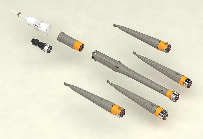 Soyuz Rocket & Transport Train 1/150 Scale Model Kit (Reissue) Gallery Image 7