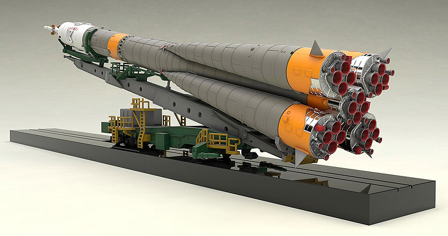 Soyuz Rocket & Transport Train 1/150 Scale Model Kit (Reissue) Gallery Image 3