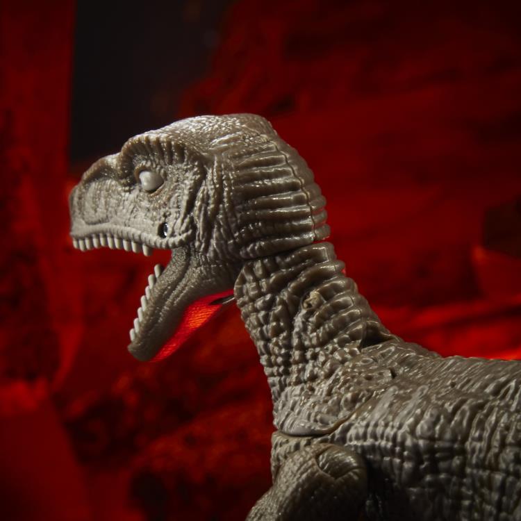 Transformers War for Cybertron: Kingdom Voyager Dinobot Gallery Image 10