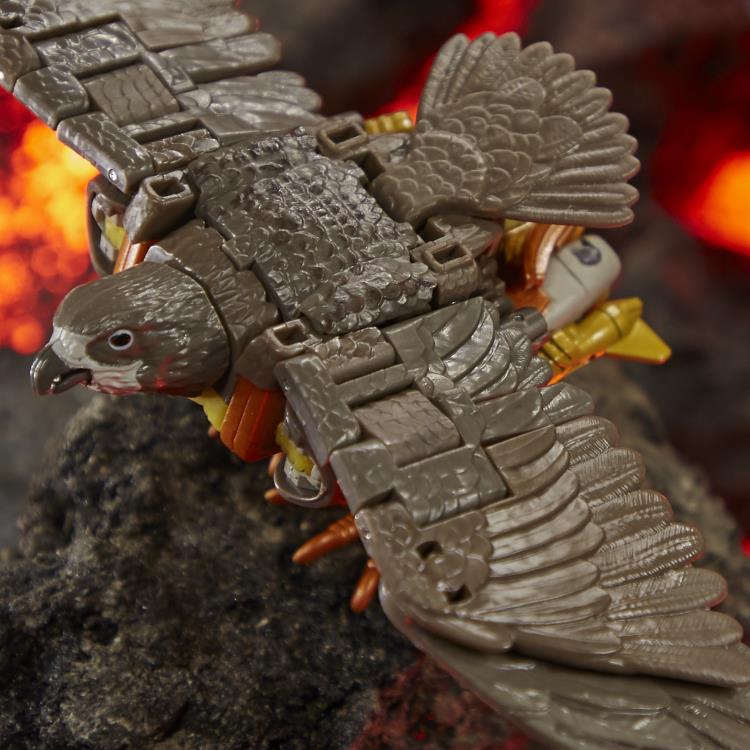 Transformers War for Cybertron: Kingdom Deluxe Airazor Gallery Image 10