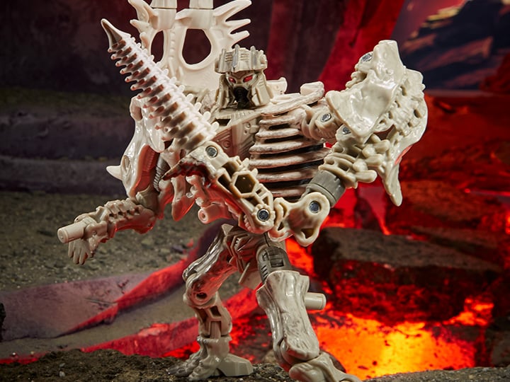 Transformers War for Cybertron: Kingdom Deluxe Ractonite Gallery Image 1