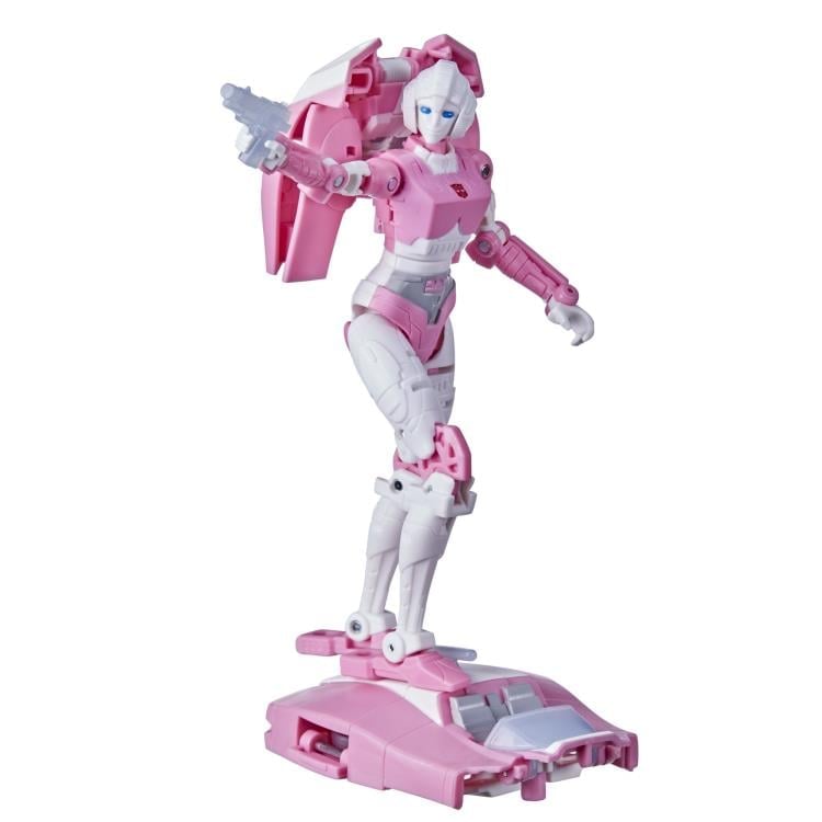 Transformers War for Cybertron: Kingdom Deluxe Arcee Gallery Image 3