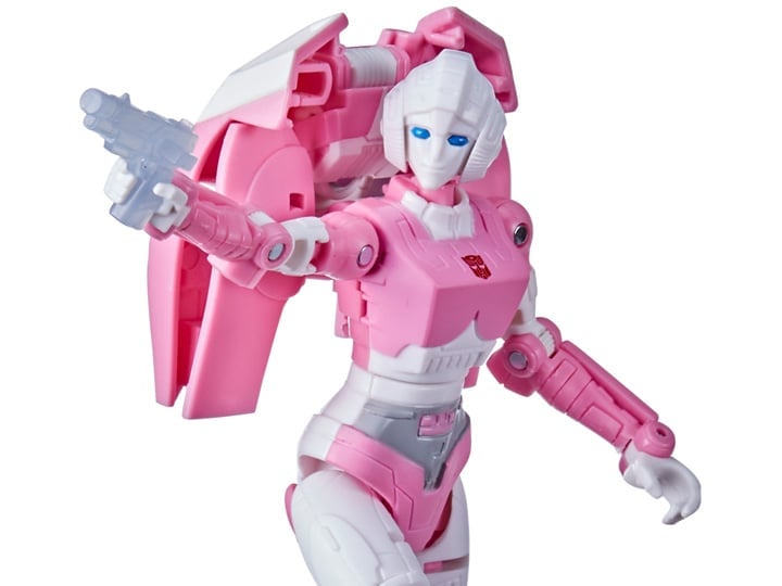 Transformers War for Cybertron: Kingdom Deluxe Arcee Gallery Image 1